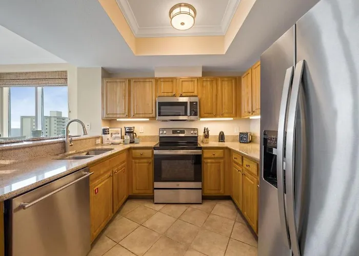 Crystal Tower 1009 By Youngs Suncoast