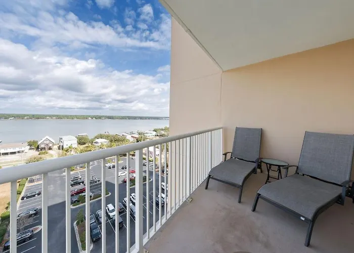 Apartment Crystal Tower 1009 By Youngs Suncoast *