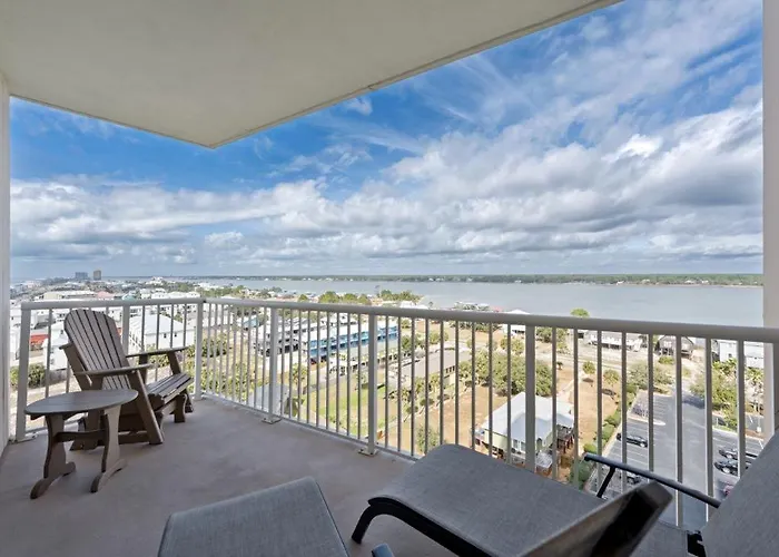 Crystal Tower 1009 By Youngs Suncoast Apartment