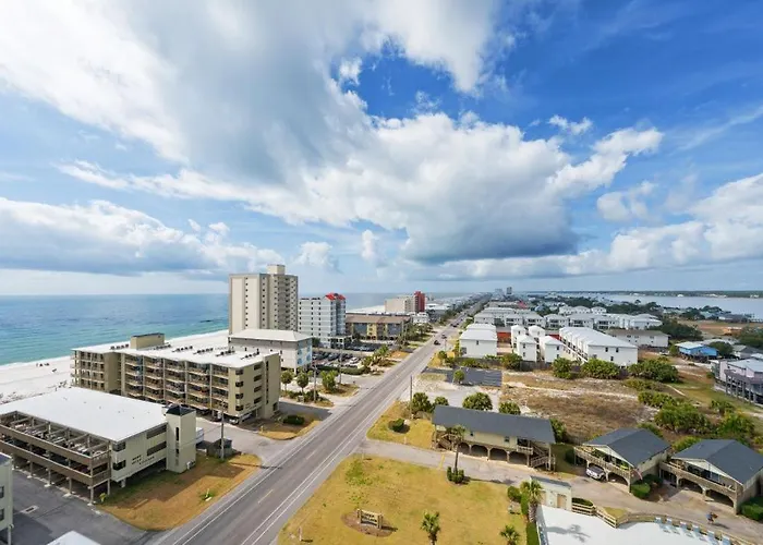 Apartment Crystal Tower 1009 By Youngs Suncoast